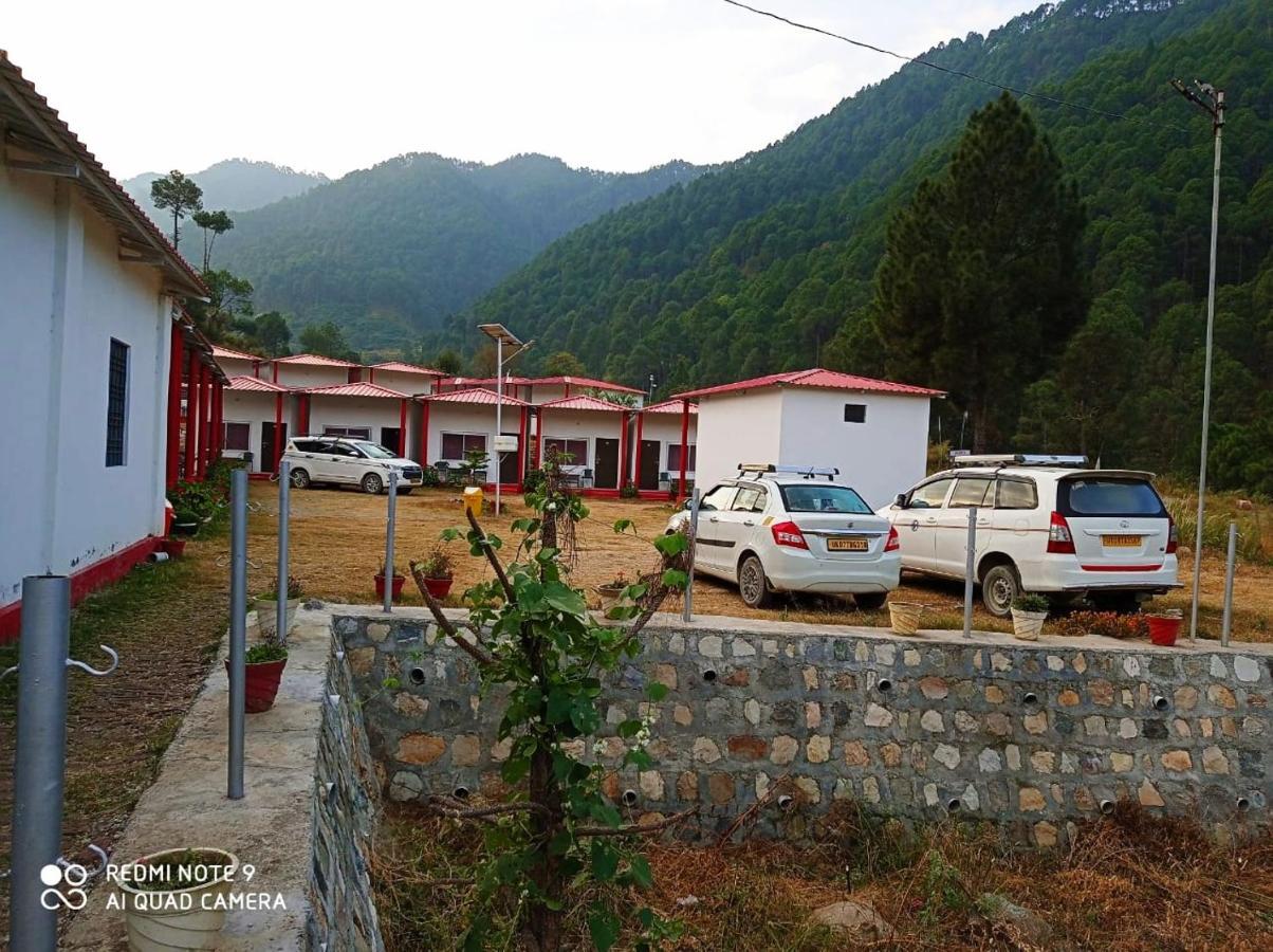 Rigveda Resort Barkot Exterior photo